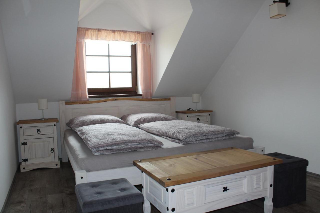 Ferienwohnung Dreveny Andel Lodherov Exterior foto